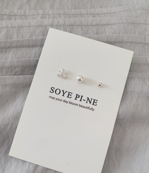 [SOYE PI-NE] Riley Flower Pearl Piercing Set