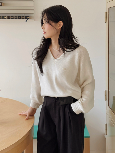 [SLOWAND] # SLOWMADE Cotton Garment Symbol V-neck Knitwear