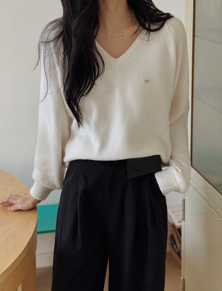 [SLOWAND] # SLOWMADE Cotton Garment Symbol V-neck Knitwear