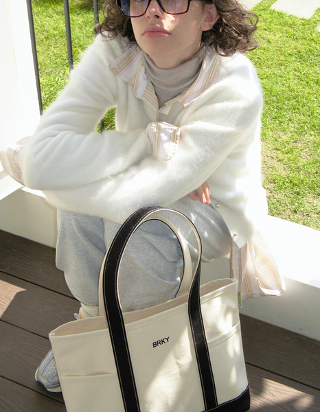 [Brookly] CANVAS POCKET BAG [BLACK]