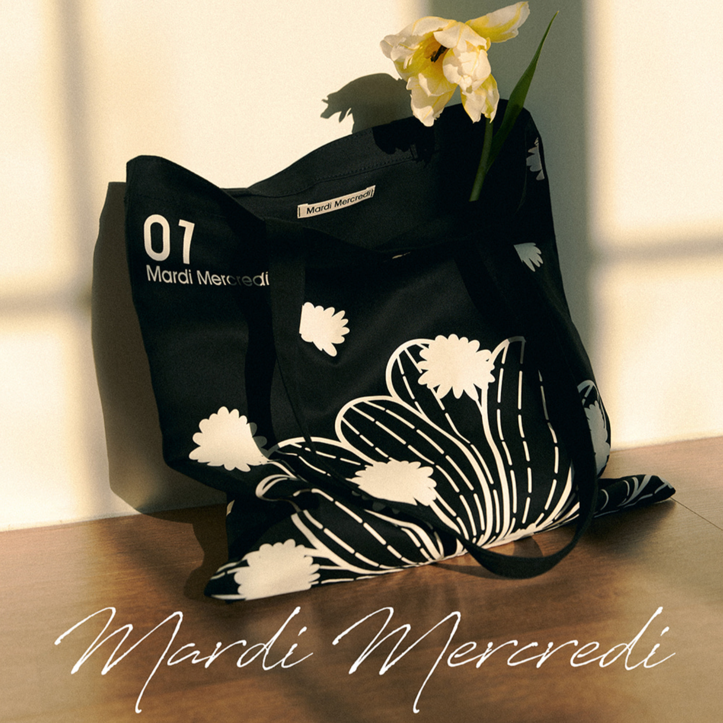 [MARDI MERCREDI] CANVAS BAG FLOWER DOTS BLACK WHITE