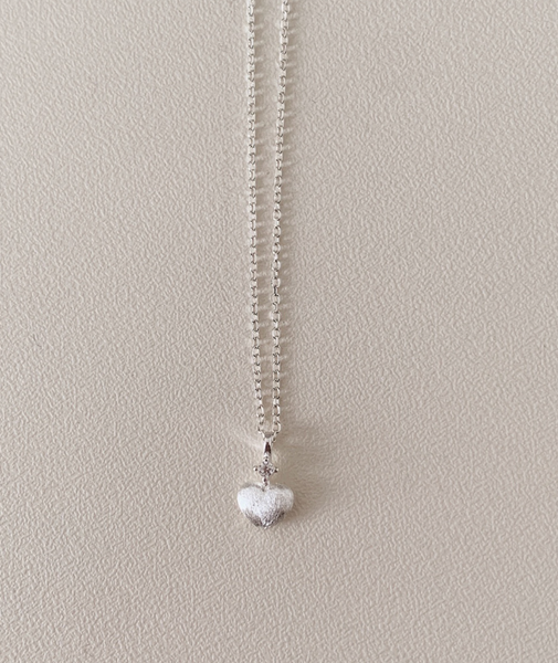 [SOYE PI-NE] Matt Cubic Heart Silver Necklace
