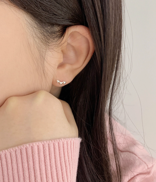 [SOYE PI-NE] Windy Mini Heart Earrings