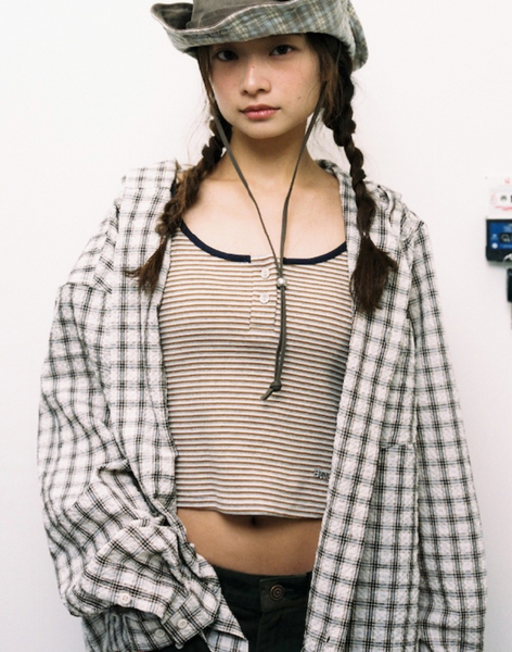 [aeae] STRIPE BUTTON TANK TOP [BEIGE]