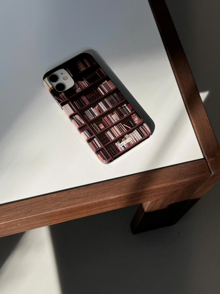 [GREY MANSION] Shambhala "Rupert" Phone Case + Keyring Set