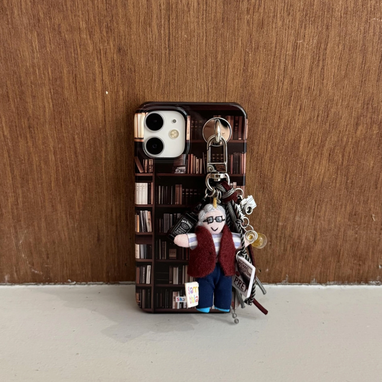 [GREY MANSION] Shambhala "Rupert" Phone Case + Keyring Set