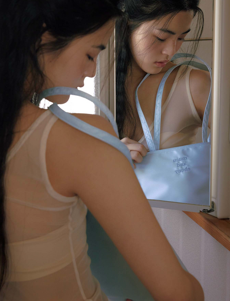 [mucu and ebony] Haze bag Light Blue