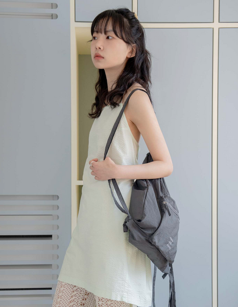 [mucu and ebony] Ridge String Backpack Charcoal