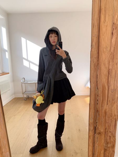 [ITZAVIBE] REVERSIBLE STRIPE BAG