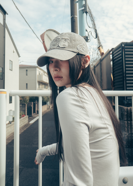 [HUG YOUR SKIN] Hug Friends Cap (Light Grey)