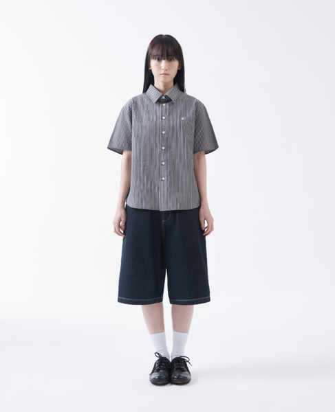 [THE COLDEST MOMENT] TCM Mini Logo Stripe Half Shirts (Black)