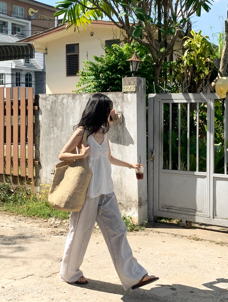 [98°C] [NEAH] Forming Embossed Bustier Blouse