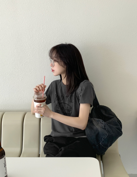 [98°C] Trip Printed Crop Short Sleeve T-Shirt