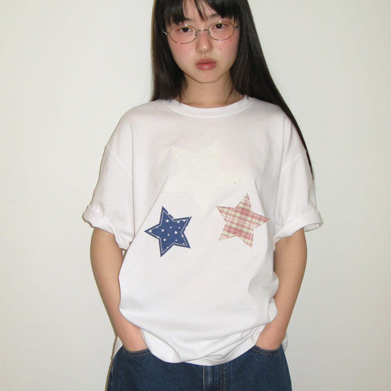 [RONRON] STAR PATCH MIXED APPLIQUE APPLIQUE T SHIRT WHITE