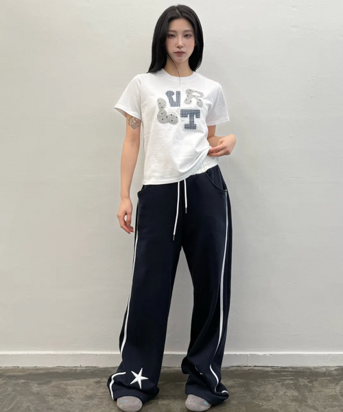 [LUVISTRUE] LVTR PATCH TEE(WHITE)