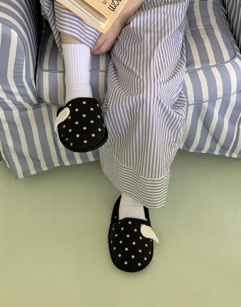 [OLIVET] Wings Room Slipper Dot