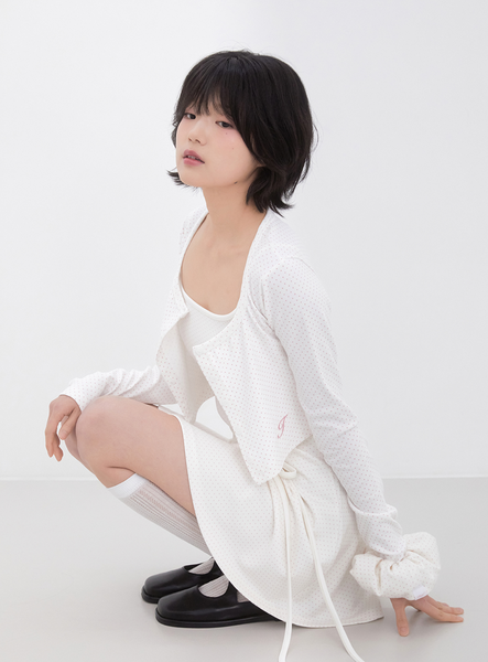 [Inner museum] Dot Button Crop Cardigan (IVORY)