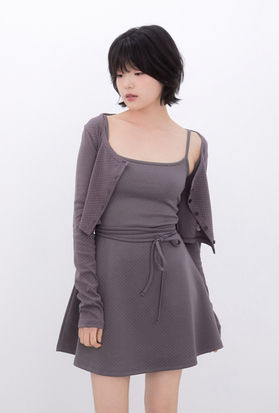 [Inner museum] Dot Button Crop Cardigan (COCOA)