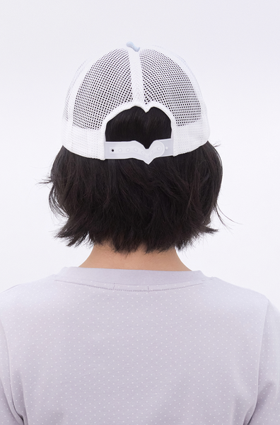 [Inner museum] Cotton Dot Two-tone Trucker Cap (LIGHT BLUE)
