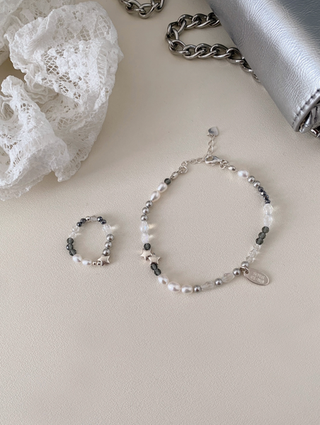 [SOYE PI-NE] Sharp Black Star Silver Ring