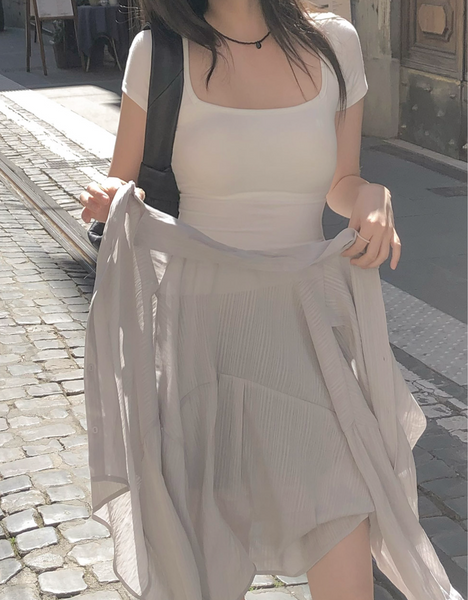 [SLOWAND] ONLY SLOW Inside Cap Square Neck T-shirt