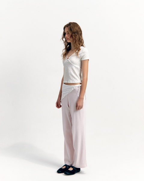 [NOIRNINE] Flower Cutline T-shirts [IVORY]