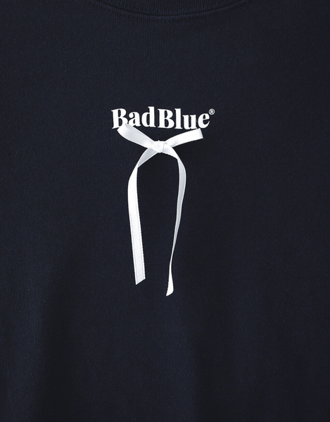 [BadBlue] Ribbon Logo Slim Tee Navy