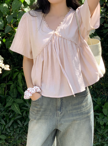 [98°C] [NEAH] Lilac Lace Shirring Blouse
