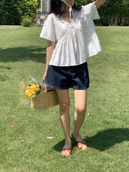 [98°C] [NEAH] Lilac Lace Shirring Blouse