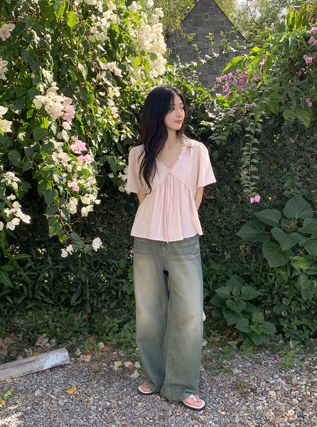 [98°C] [NEAH] Lilac Lace Shirring Blouse