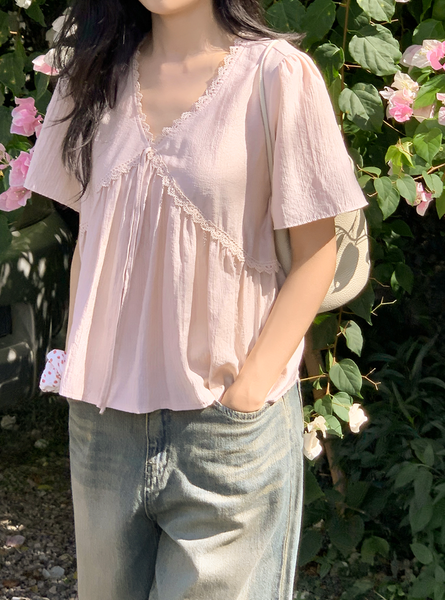 [98°C] [NEAH] Lilac Lace Shirring Blouse