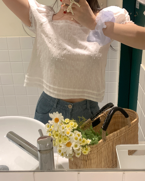 [GIRLS RECIPE] Off Square Short Sleeve Blouse