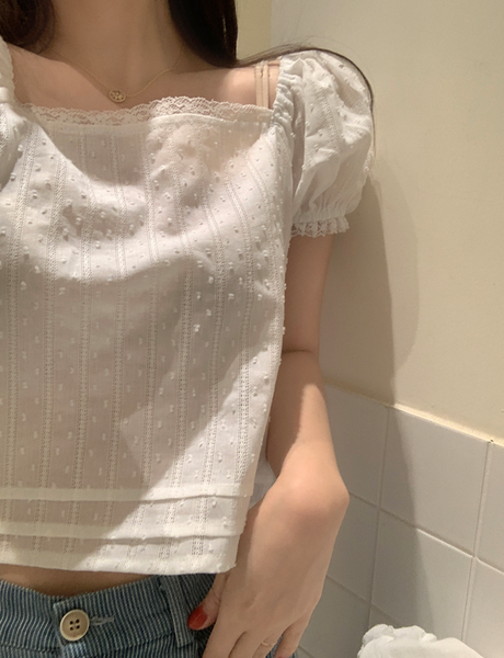 [GIRLS RECIPE] Off Square Short Sleeve Blouse