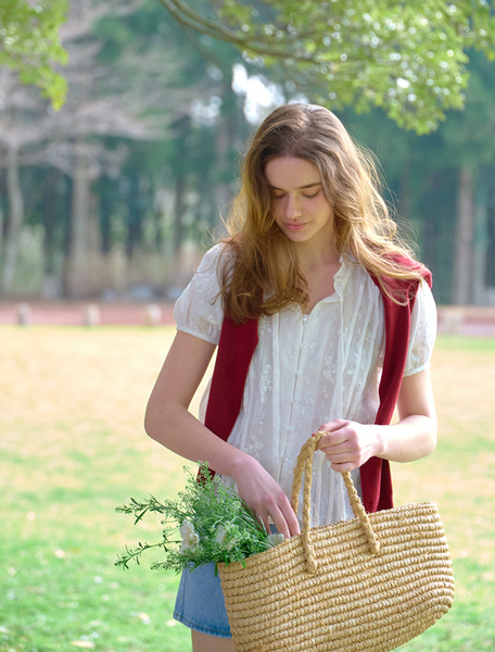 [Letter from Moon] Soap High Neck Ribbon Blouse (Ivory)