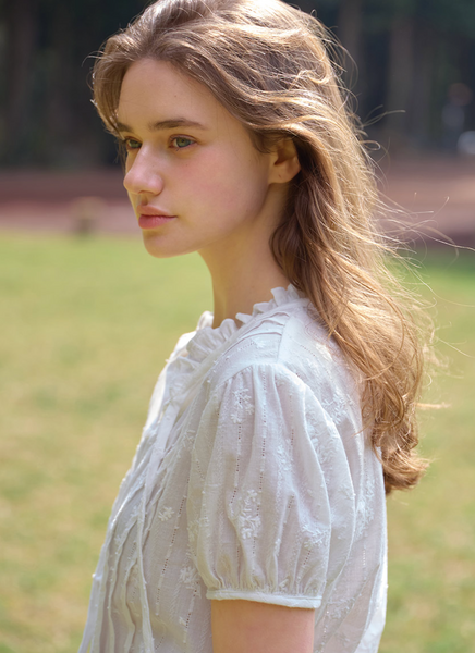 [Letter from Moon] Soap High Neck Ribbon Blouse (Ivory)