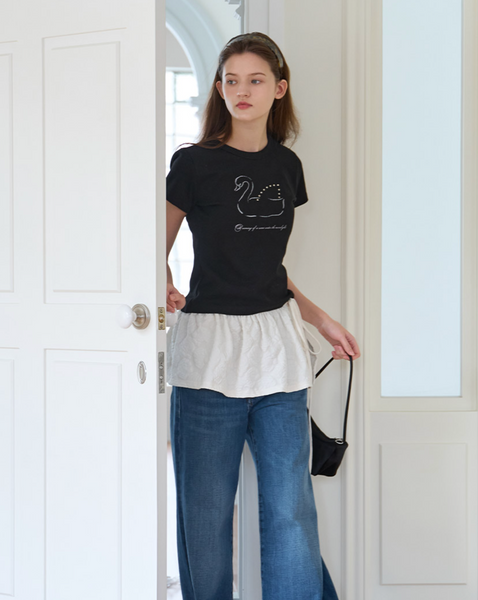 [Letter from Moon] Swan Studded T-Shirt (Black)