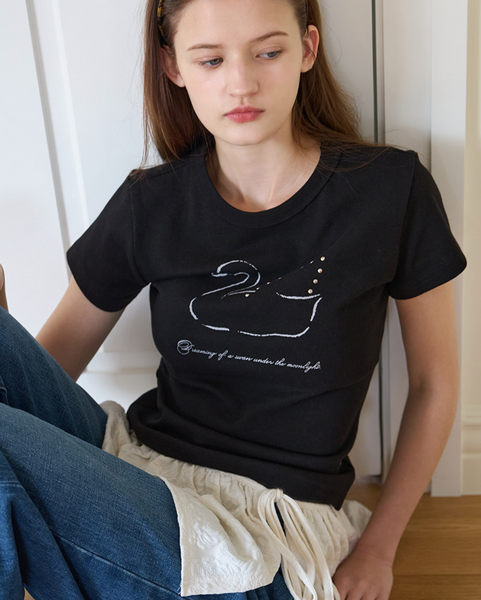[Letter from Moon] Swan Studded T-Shirt (Black)