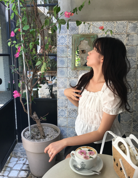 [PETER AND WENDY] Plumeria Shirring Blouse