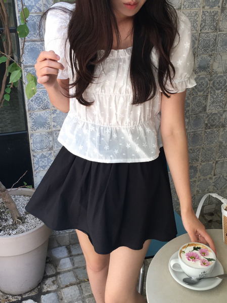 [PETER AND WENDY] Plumeria Shirring Blouse