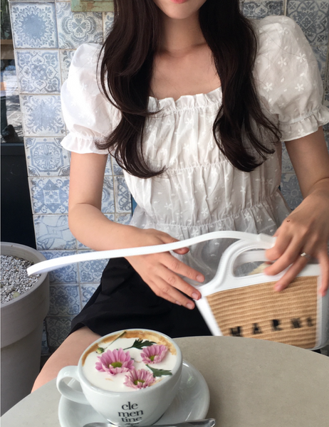 [PETER AND WENDY] Plumeria Shirring Blouse