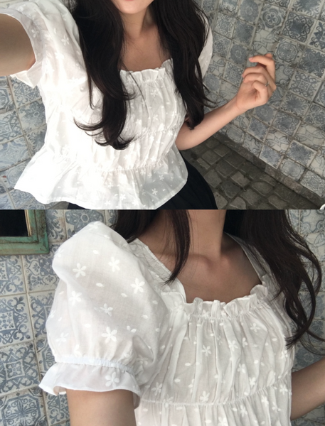 [PETER AND WENDY] Plumeria Shirring Blouse