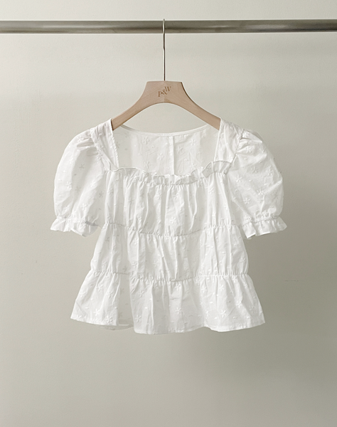 [PETER AND WENDY] Plumeria Shirring Blouse