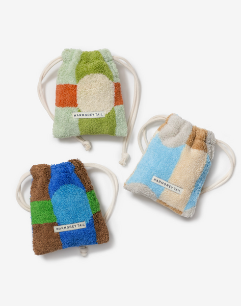 [WARMGREYTAIL] DOT CHECK TERRY POUCH - GREY ON CREAM