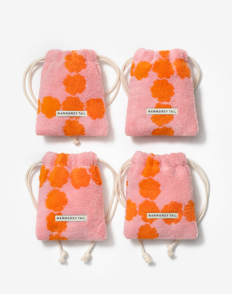 [WARMGREYTAIL] BLOSSOM CHECK TERRY POUCH - PINK