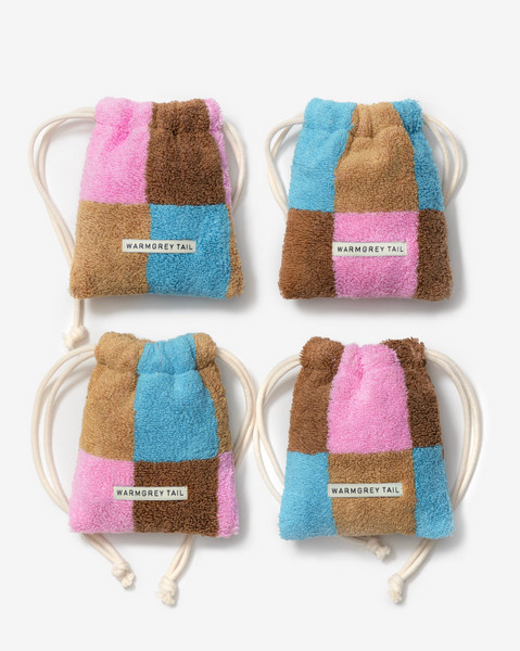 [WARMGREYTAIL] CHECK TERRY POUCH - BERRY CHOCO