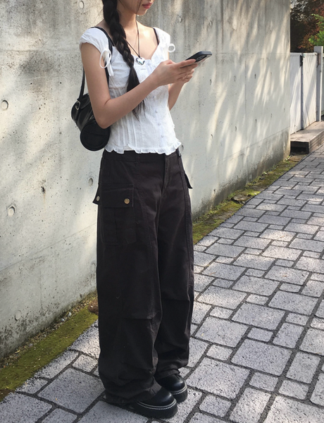 [anyonemore] Ribbon Strap Dff Sleeveless Blouse