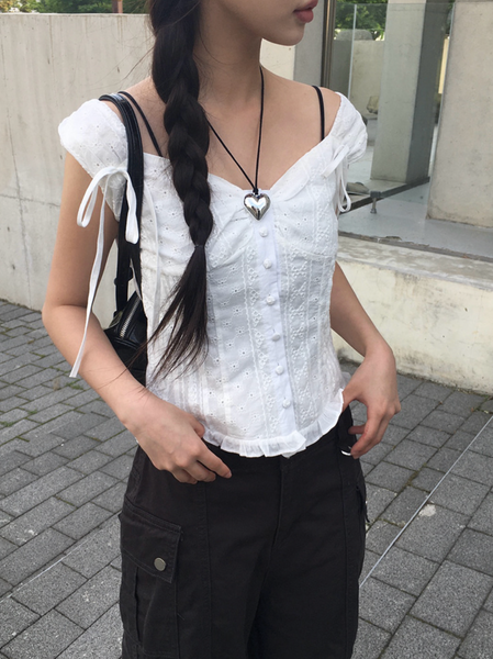 [anyonemore] Ribbon Strap Dff Sleeveless Blouse