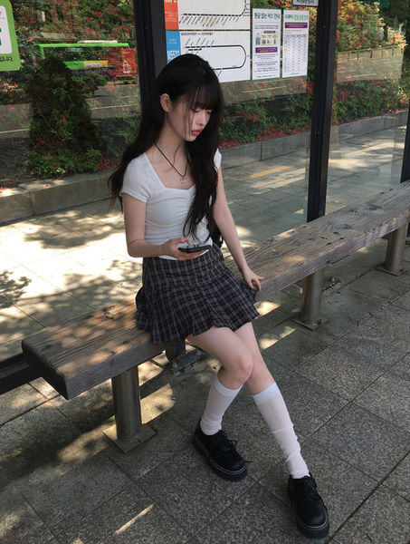 [anyonemore] Duran Amore Square Neck Shirring T-Shirt