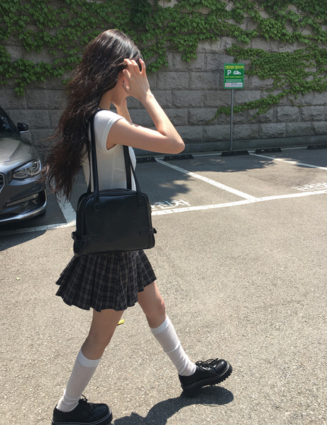 [anyonemore] Duran Amore Square Neck Shirring T-Shirt