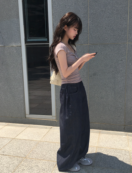 [anyonemore] Duran Amore Square Neck Shirring T-Shirt